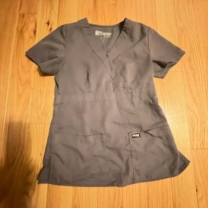 Greys Anatomy - GREY scrub top XS.